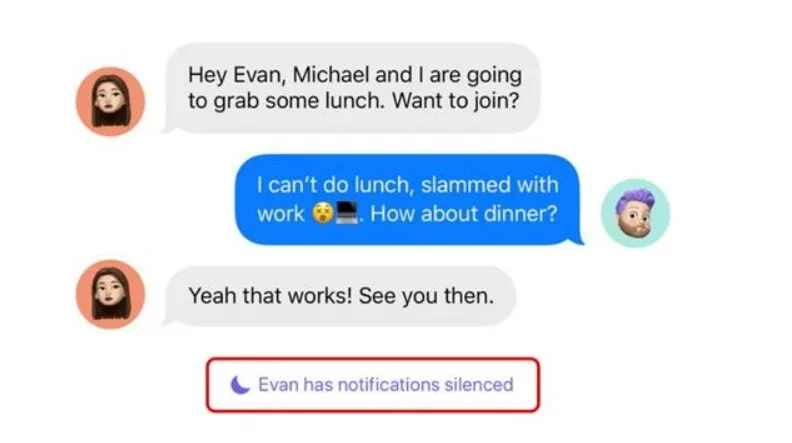 Moon icon in iMessages Moon icon in iMessages