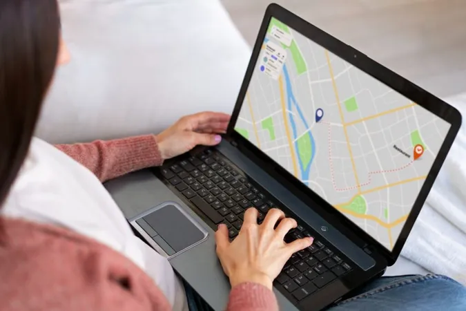 Find My - A Person with GPS Map Find My - A Person with GPS Map